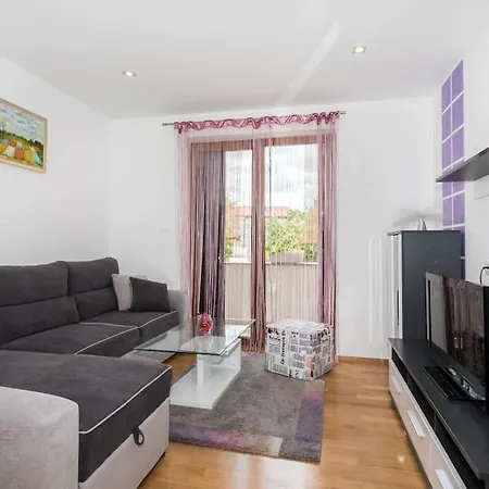 Appartamento One Bedroom Kristina *